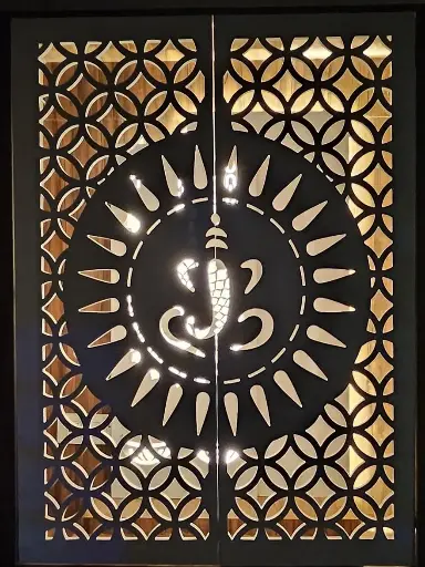 Elegant CNC-Cut Mandir Jaali Design